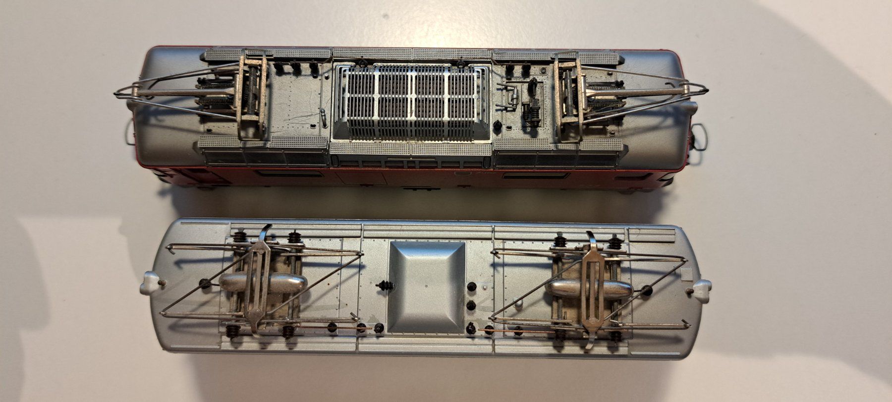 Bemo Modellini di ferrovie: 2 Bemo H0m Elektro-Lokomotiven – Difettoso da Urdorf venduto da Canyamel1 2