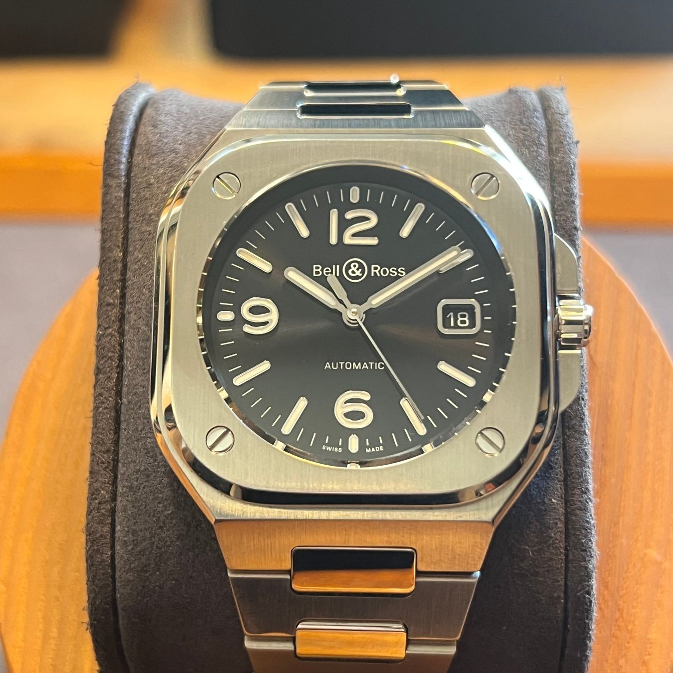Bell & Ross Uhren: Bell & Ross Black Dial Automatic Date Full Set BR05A-BL-ST/S – Gebraucht aus Carouge GE von Watchaser