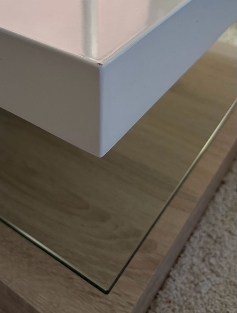 Conforama Tavoli: Table basse (dessus pivotant) – Usato da Renens VD venduto da flo_x7xb 8