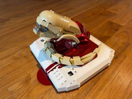 LEGO Alien Chestbuster (Arvo Brothers MOC)