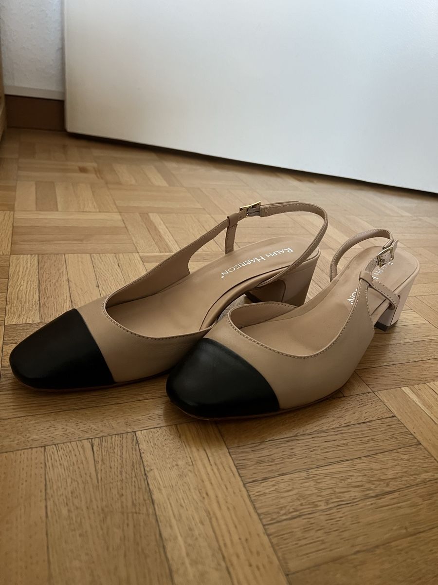 Scarpe da donna: Slingbacks Beige noire – Usato da Vandoeuvres venduto da tif_nk52 1