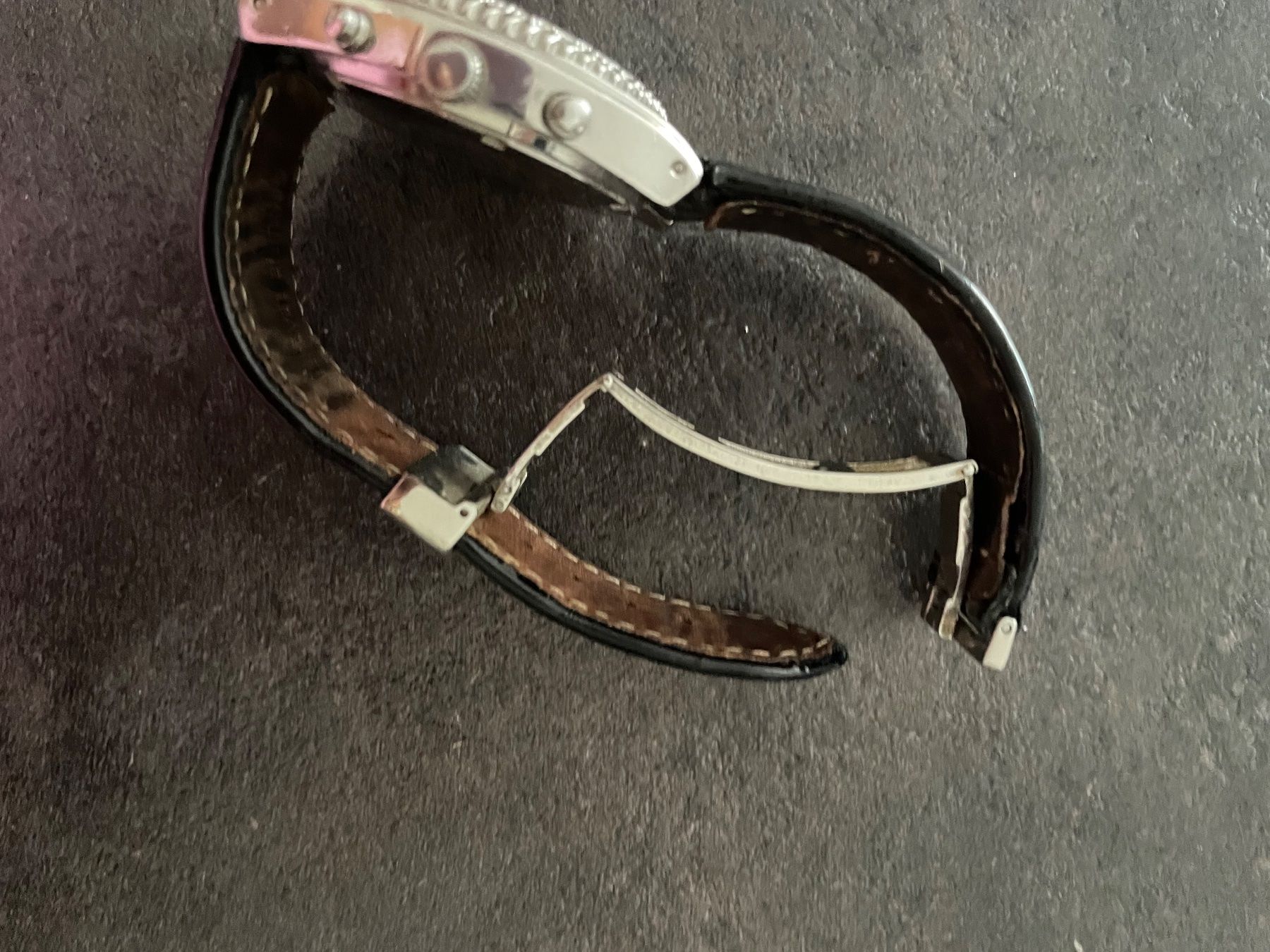 Guess Uhren: Guess Armbanduhr – Gebraucht aus Zunzgen von mel_y6w2 1