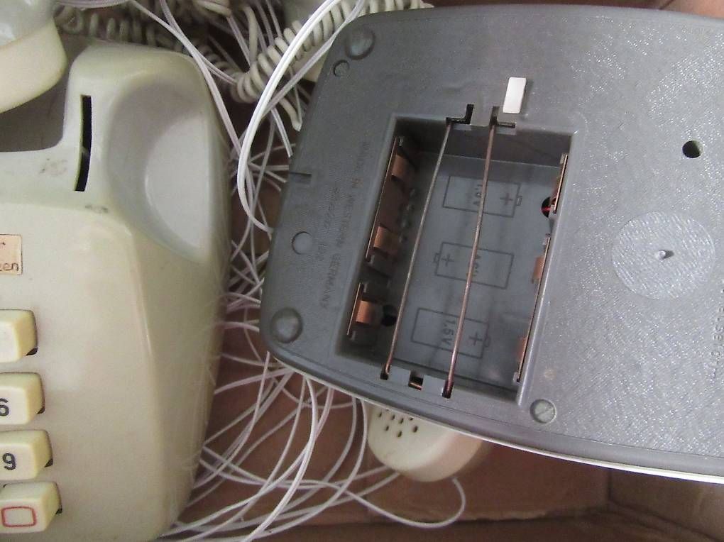 Telefoni: Zwei Spieltelefone – Usato da Bern venduto da airrr 1