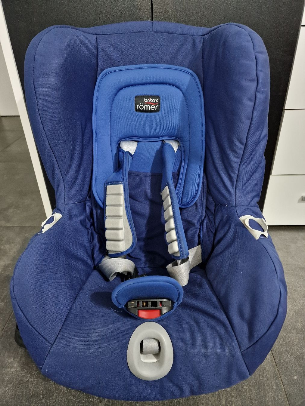 Britax Römer Auto-Kindersitze: Siège auto Britax Römer Versafix, 9-18kg – Gebraucht aus Cournillens von jho_tx6d 1