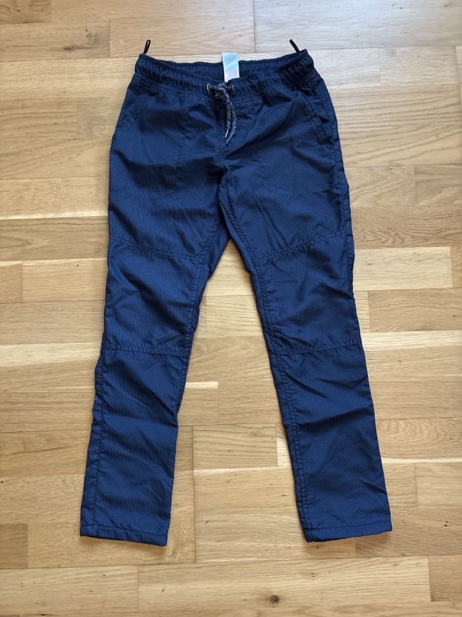 Lotti & Set di vestiti: Set leichte Sommer/Badehosen Junge Gr. 134 – Usato da Neuenegg venduto da recob 1