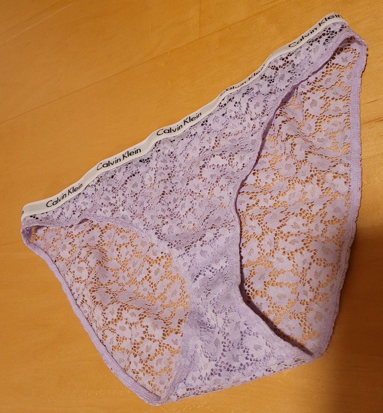 Calvin Klein Sonstige Unterwäsche: Calvin Klein Damen Spitzen Slip Grösse XL – Neu und originalverpackt aus Lütisburg von amerika123
