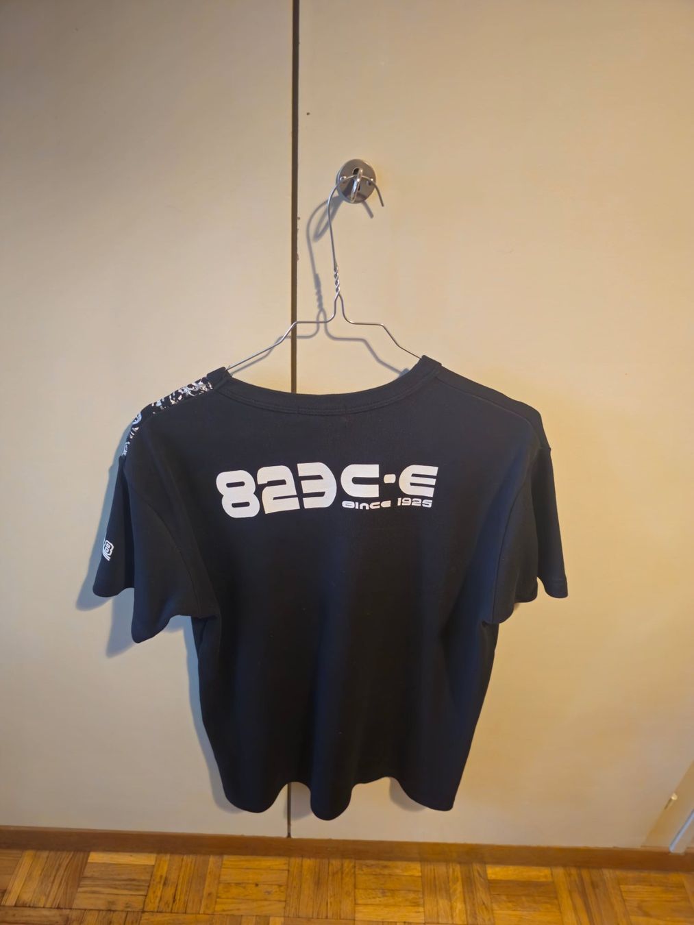 T-shirt: T-shirt Noir XL – Usato da Bernex venduto da Syssi57 1