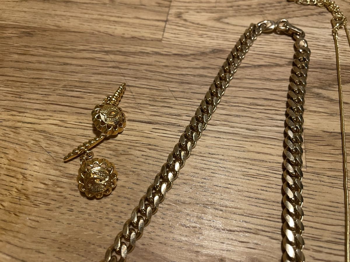 Altri gioielli: Modeschmuck Posten – Usato da Flawil venduto da Naphtali 4