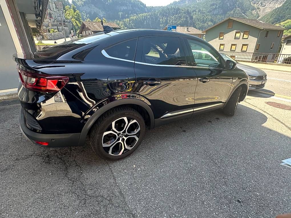 Automobili: RENAULT Arkana 1.3 TCe Techno EDC – Usato da Lungern venduto da fiona011