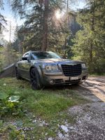 Chrysler 300C 5.7l V8 HEMI AWD Kombi in Grau, Fox Auspuff