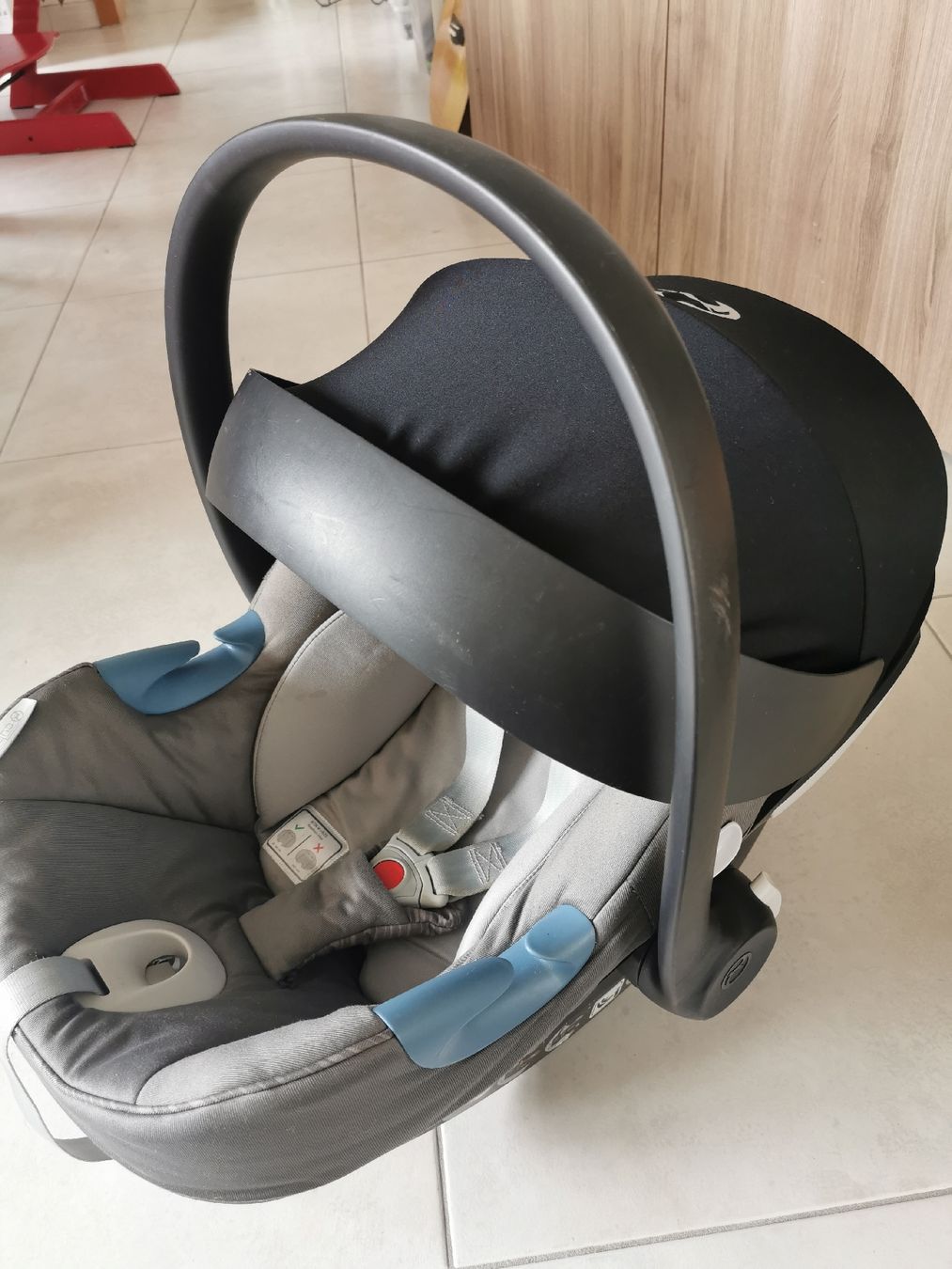 Cybex Auto-Kindersitze: Cybex Aton M I-Size Babyschale Maxicosi – Gebraucht aus Brunnen von JJaime 1