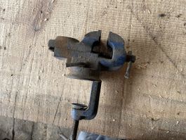 Kleiner Schraubstock / Tischzwinge - Ideal für Werkstatt!