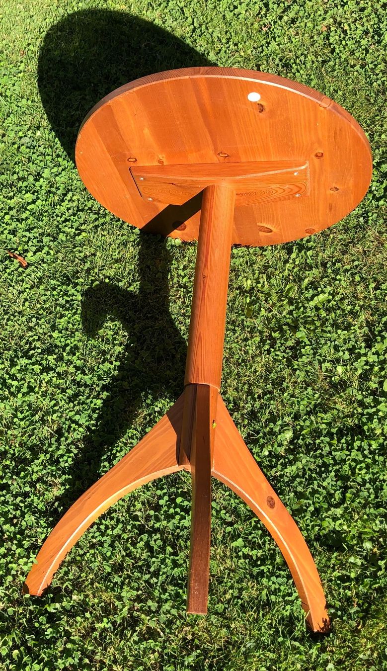 Tische: table d'appoint – Gebraucht aus Goldach von Ady49 2