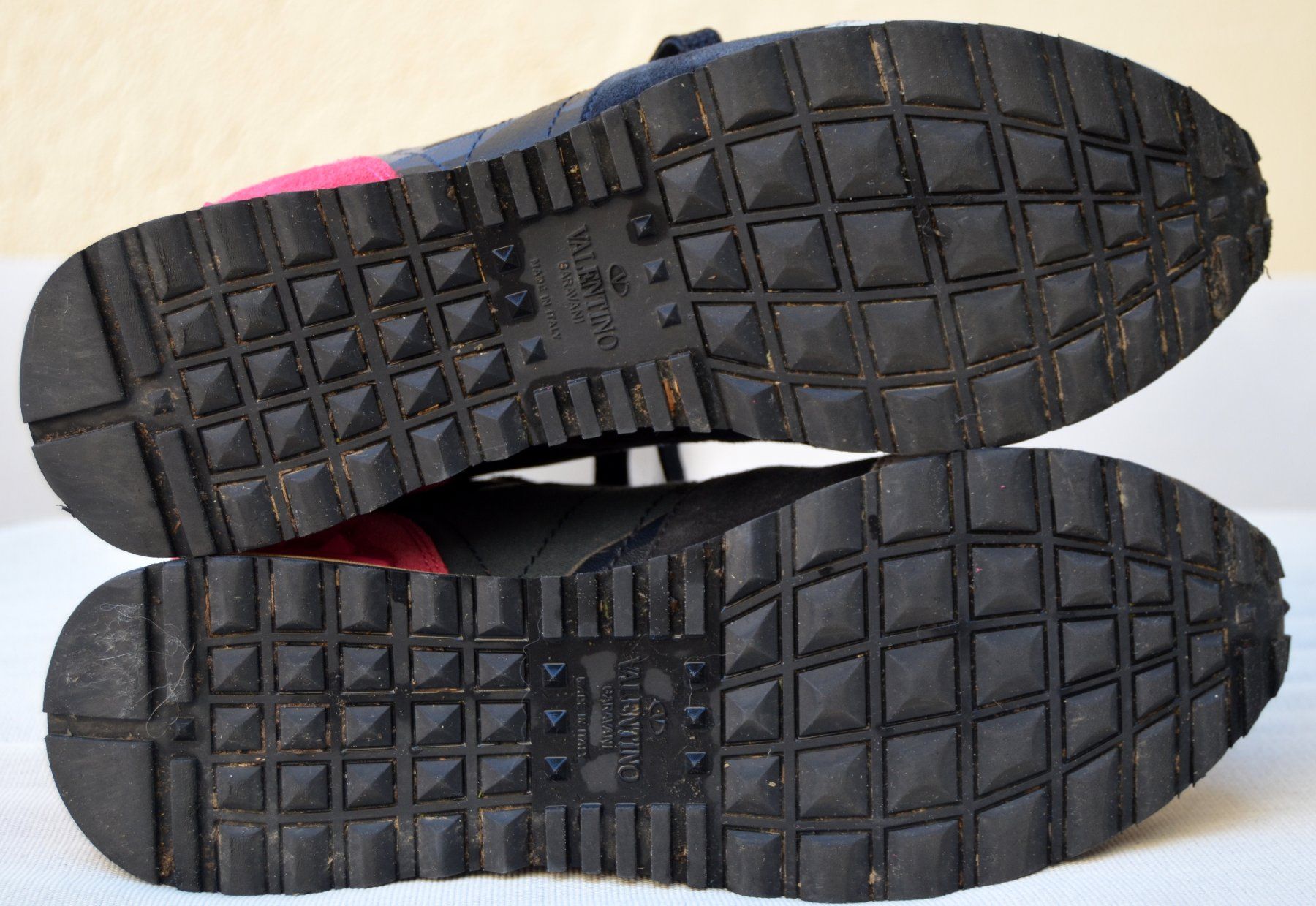 Valentino Scarpe da donna: Sneakers Valentino Rockstud. 38,5 – Usato da Collonges venduto da Auganien 8