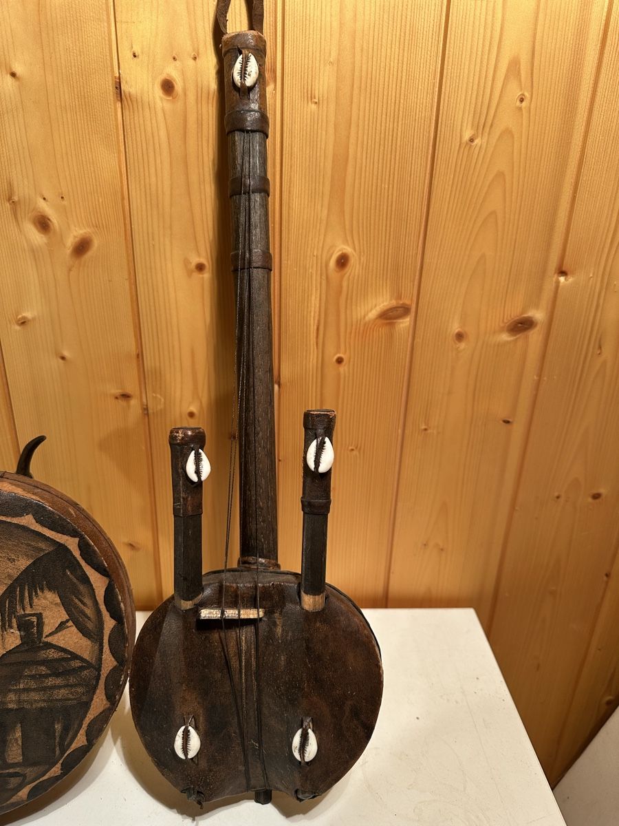 Strumenti musicali: Vintage Africa – Usato da Dietikon venduto da moradi24 1