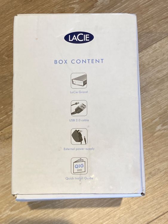 Lacie Dischi rigidi: LaCie Externe Festplatte - Design by Starck - 2 TB - USB 2.0 – Nuovo e nell'imballaggio originale da Herisau venduto da binguti 2