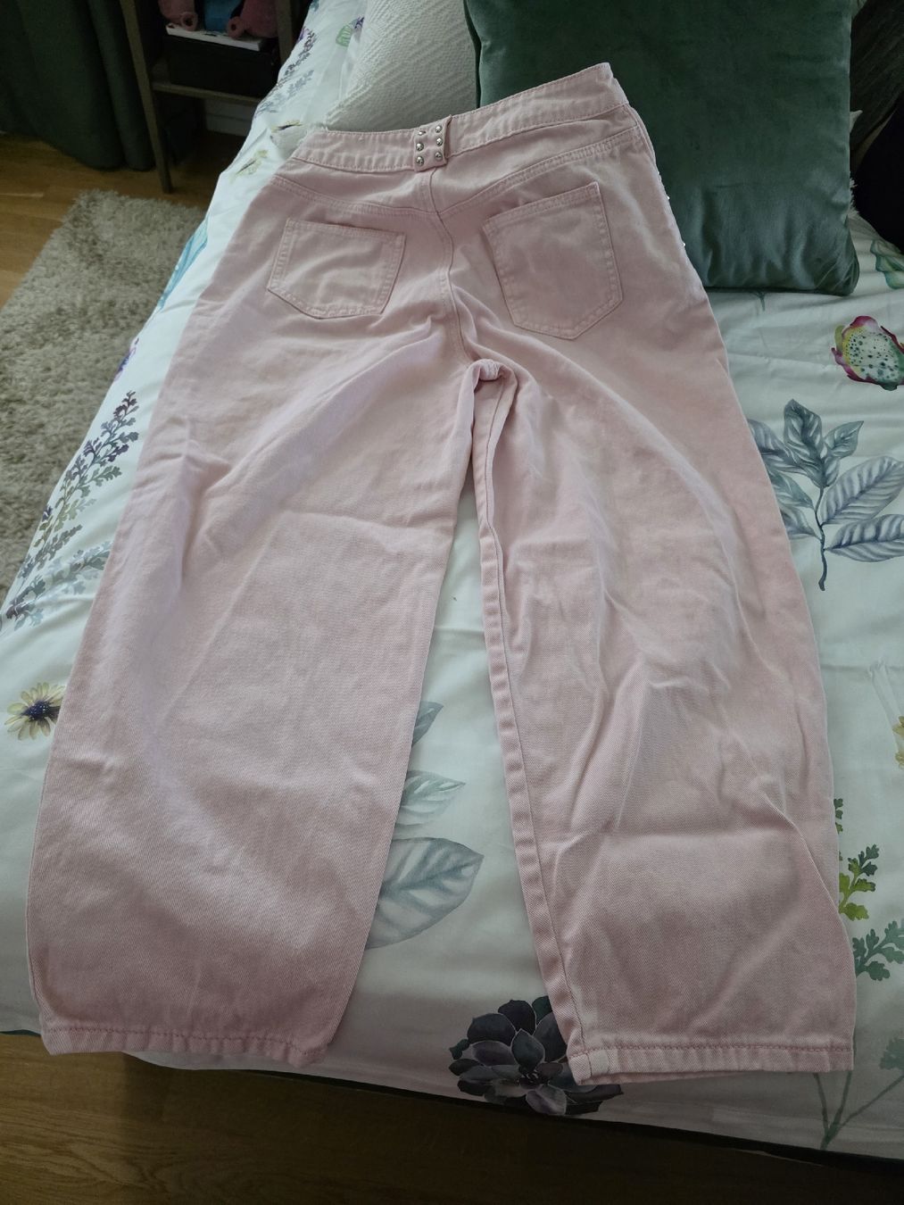 Jeans: Jeans mit Nieten – Usato da Itingen venduto da bea_bxv5 1