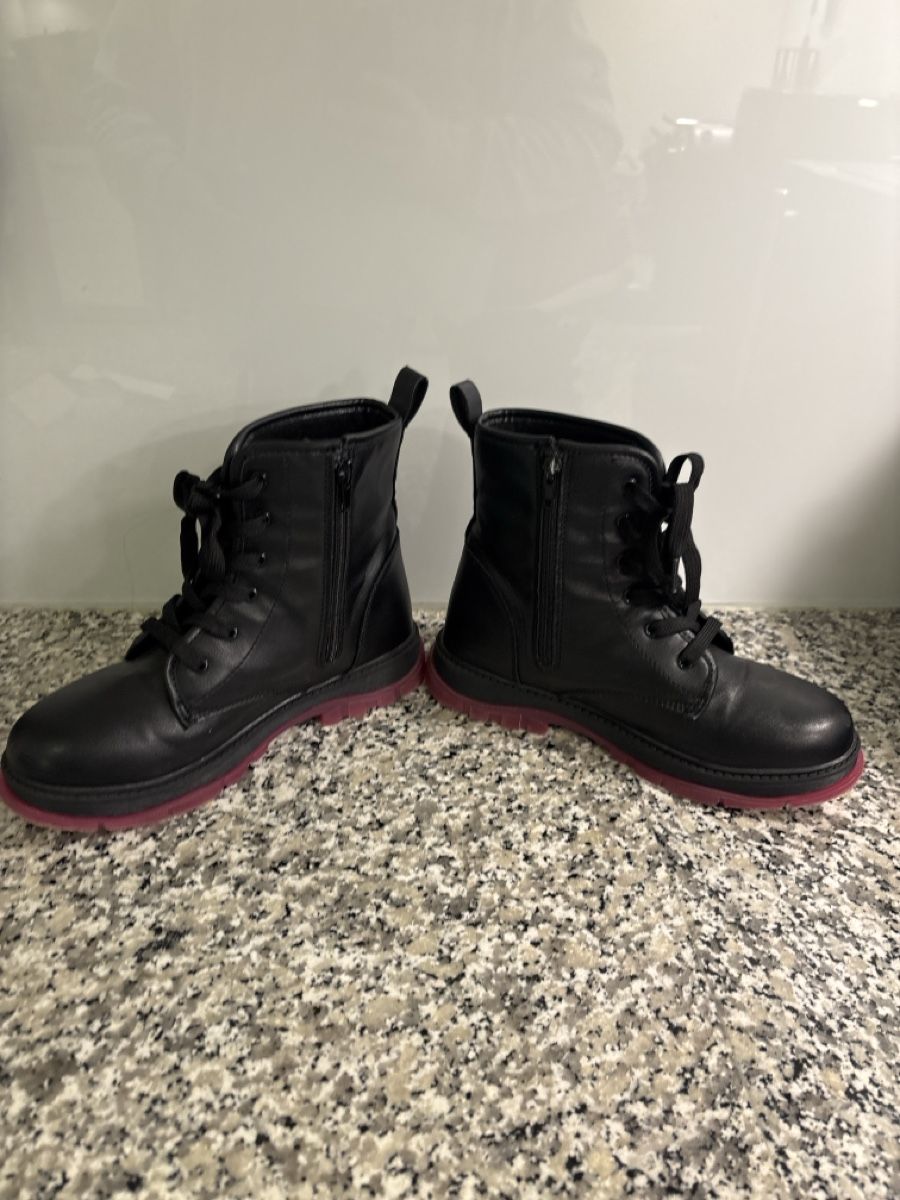 Scarpe per ragazze: Coole Mädchen Boots mit Stern Applikation, Grösse 36 – Usato da rheineck venduto da Neshi06 3