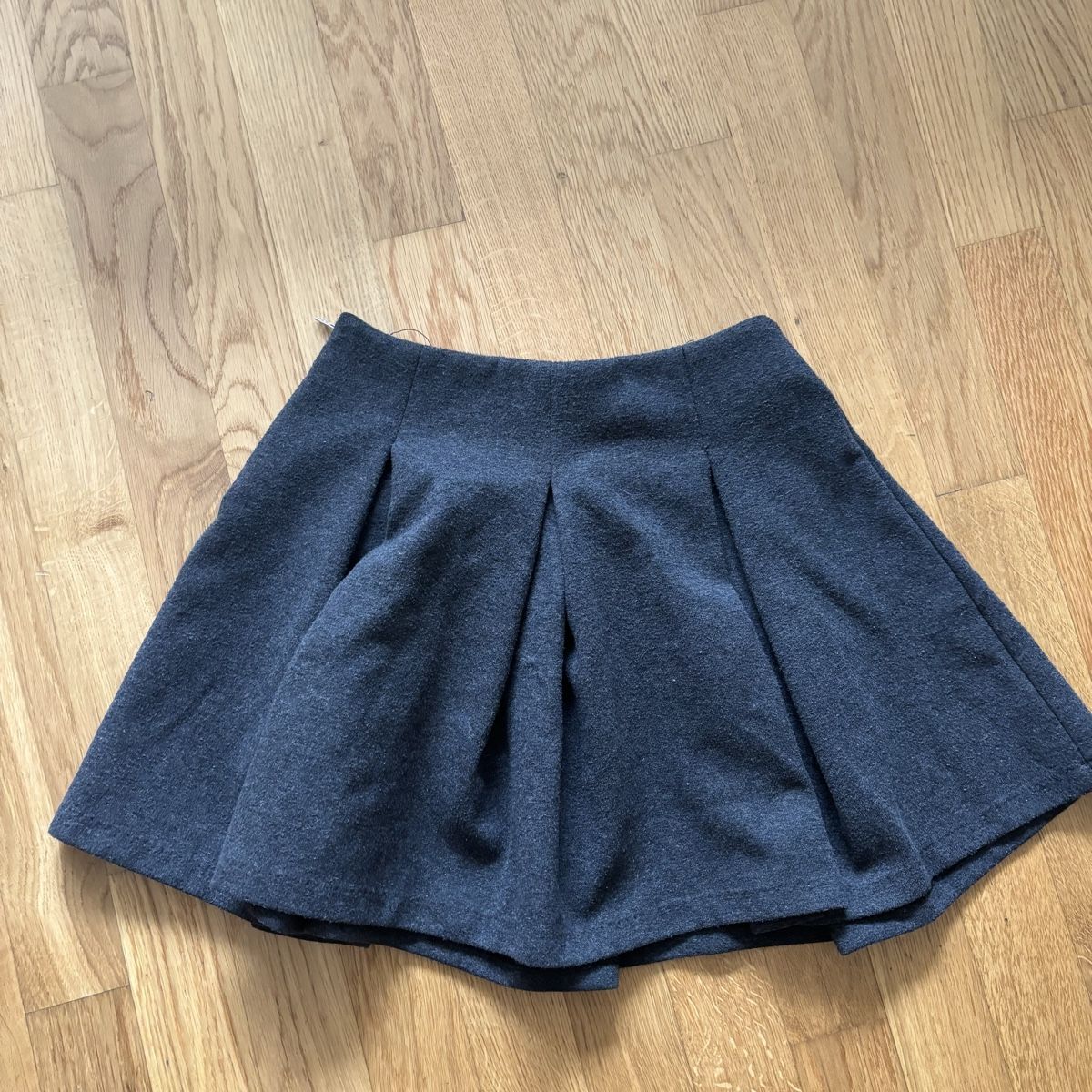 Zara Gonne: Zara Winter Skirt size S – Nuovo (secondo la descrizione) da Zürich venduto da lydia_l 2