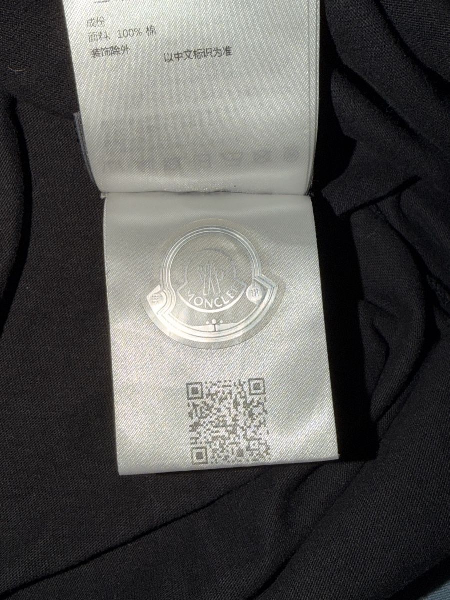 Moncler T-Shirts: Moncler x Palm Angels Shirt M – Gebraucht aus Zürich von Bonez_9 3