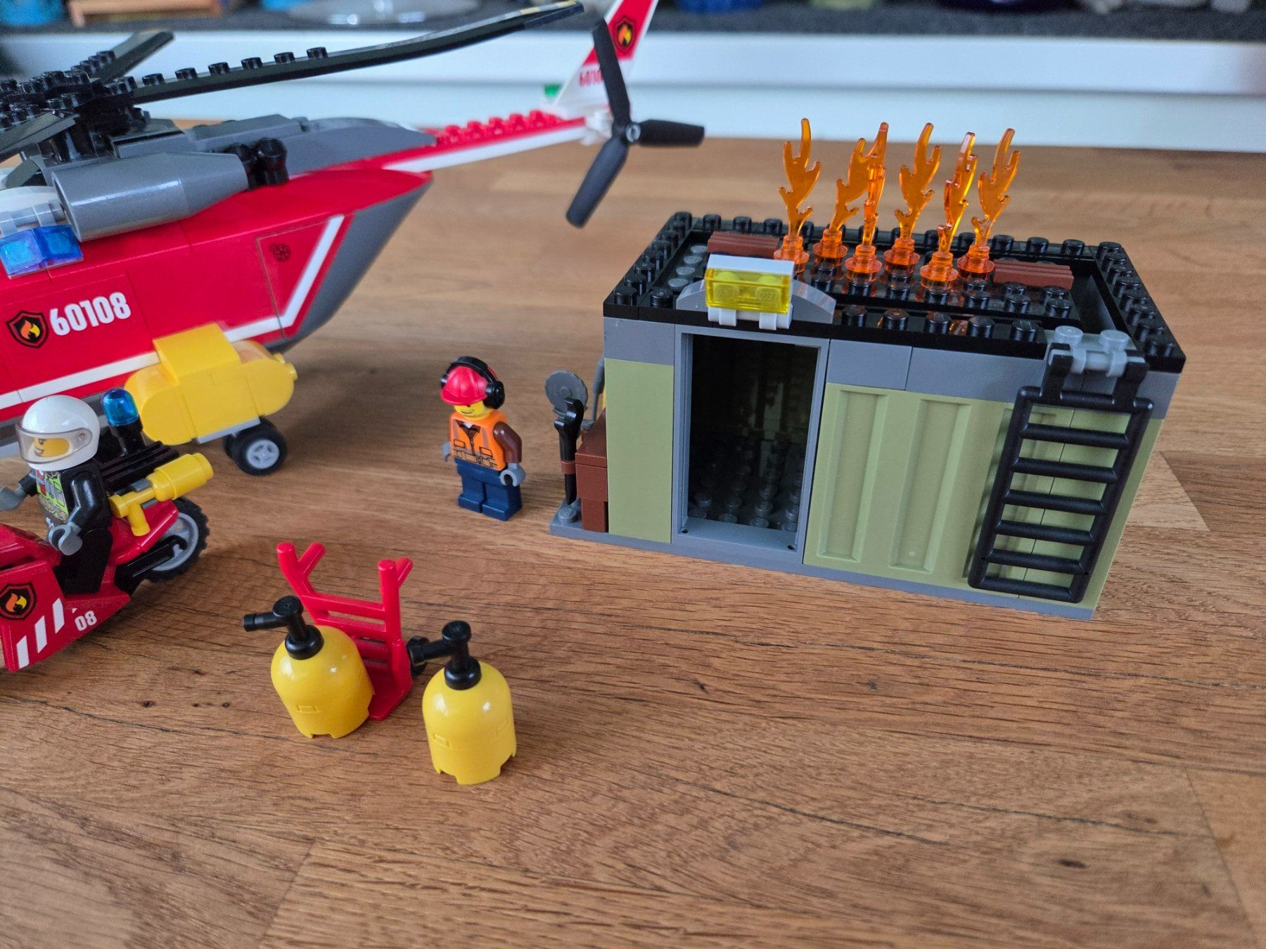 Lego Kit di costruzioni: Lego 60108 Fire Response Unit – Usato da Thun venduto da Reda68 1