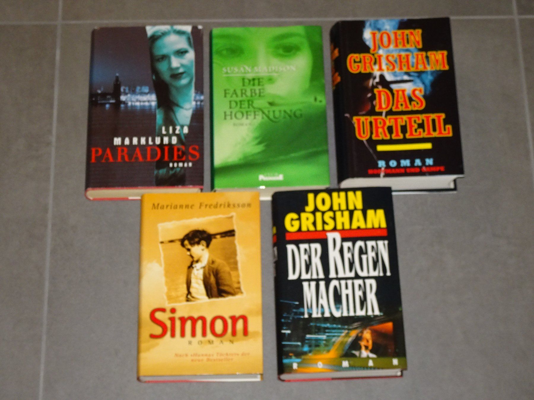 Bücher: 5 Romane Grisham, Marklund etc. - Ferienlektüre – Gebraucht aus Bassersdorf von Brilliance