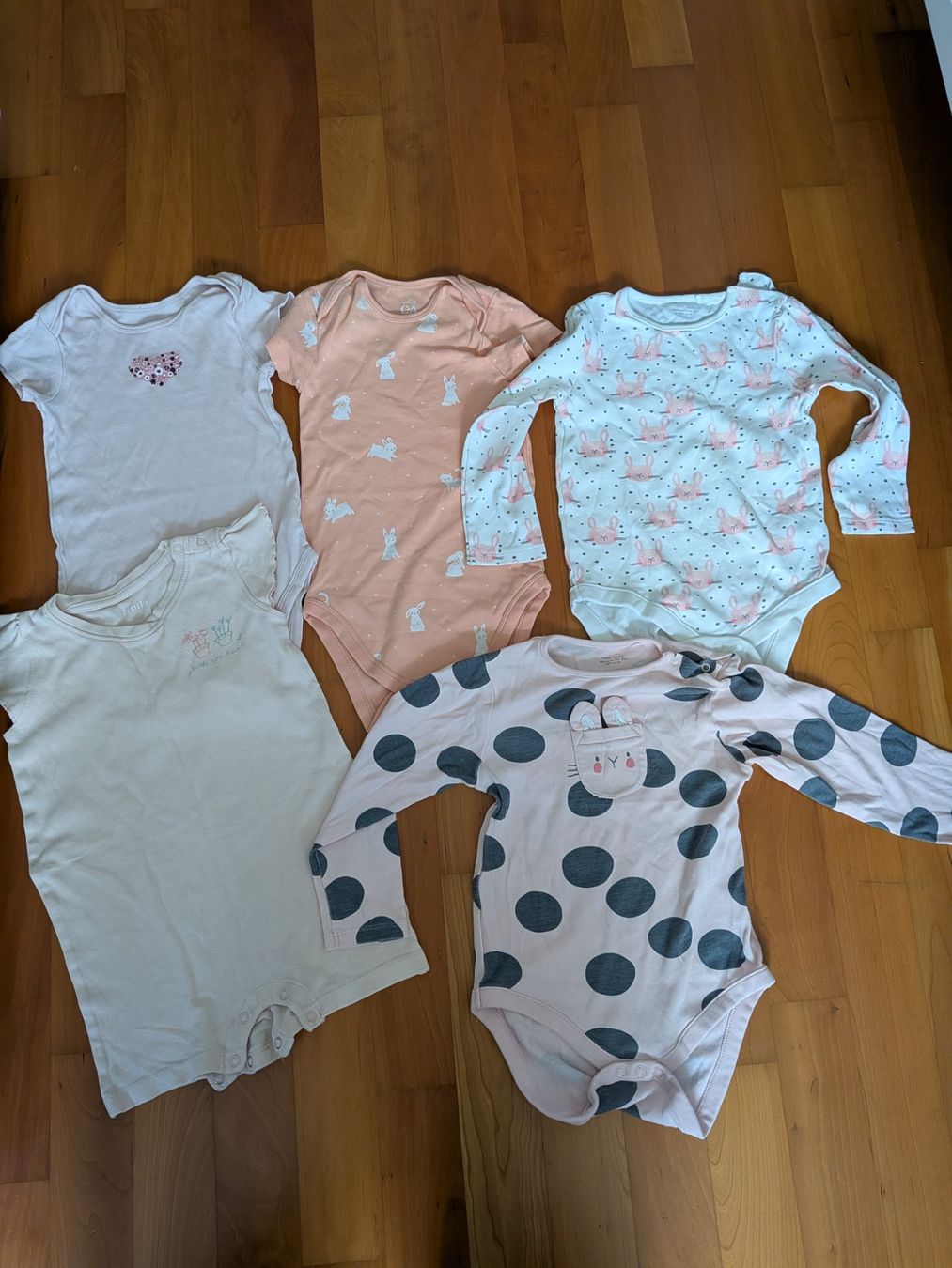 Lotti & Set di vestiti: Mädchen Kleiderpaket Gr.92 – Usato da Adliswil venduto da Udarius 1