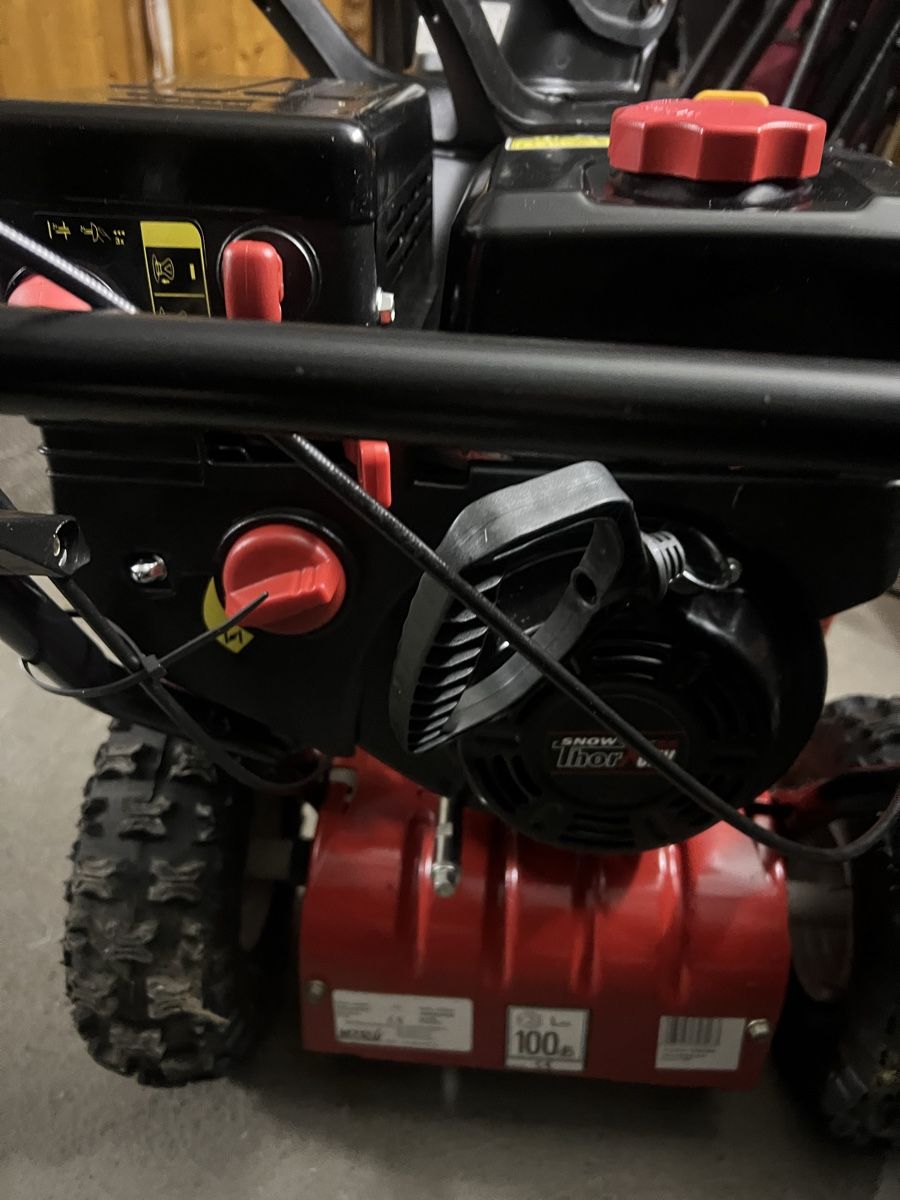 Mtd Alle Maschinen: MTD Schneefräse M56 - frisch ab Service – Gebraucht aus Schönenberg ZH von Bosh 6
