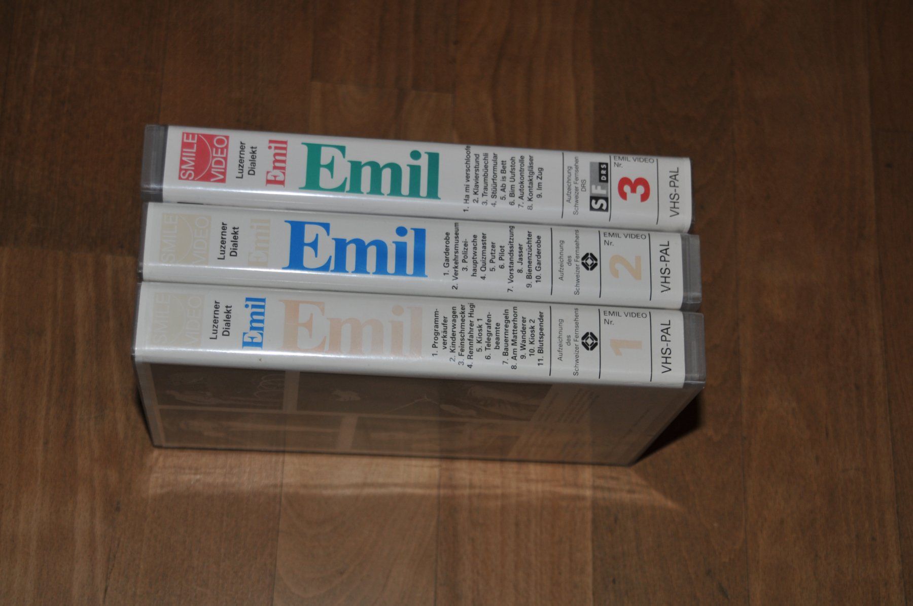 Tutti i VHS: VHS, Emil Steinberger - Videokassetten - 3 Stk – Usato da Winterthur venduto da Schwestere 3