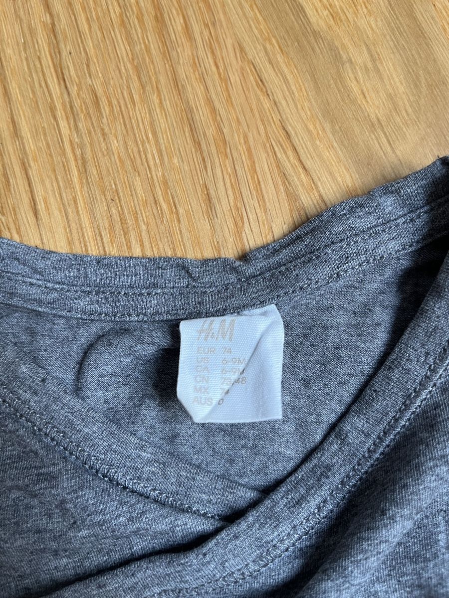 H&M Biancheria intima: Wickel-Body H&M grau Grösse 74  – Usato da Bern venduto da farfalla22 2