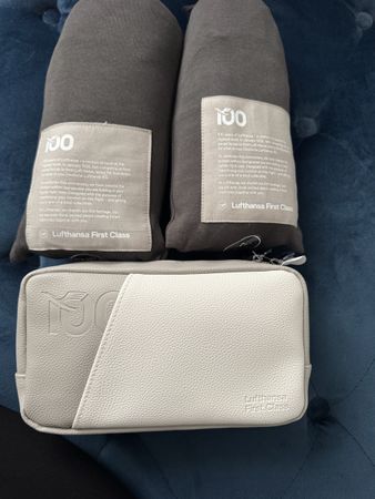 Lufthansa First Class Lounge Wear Set Neu Gr. M