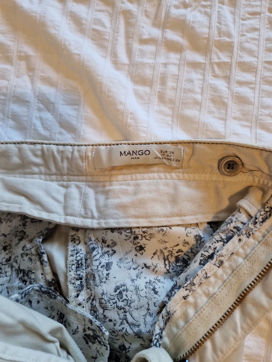 Mango Hosen: Mango pants  – Gebraucht aus Zürich von Lovelyperfumes 1