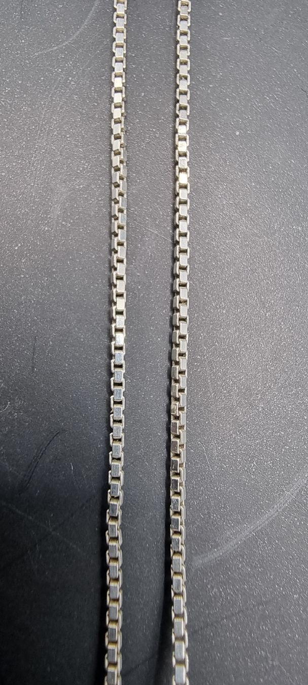 Catenine: Elegante Halskette aus Silber mit Stein – Usato da Kreuzlingen venduto da Vitali_93 1