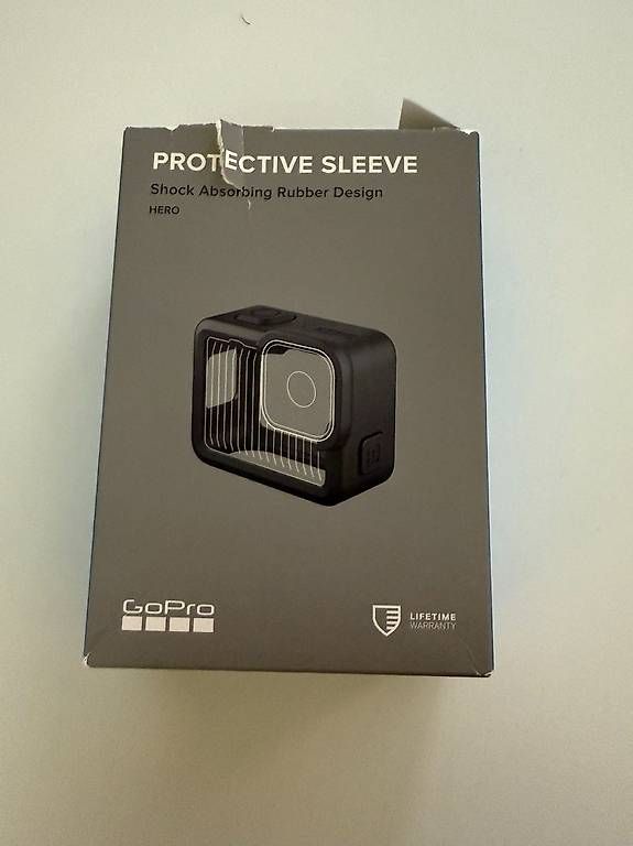 Action Cam: GoPro protective Sleeve (New) – Gebraucht aus Wallisellen von Marij1986