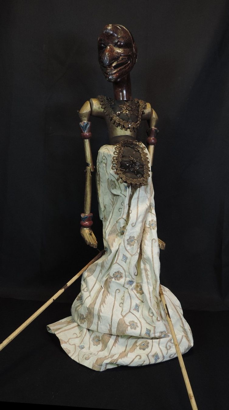 Puppen: Antikes Java Puppentheater, Wayang Stabpuppe – Gebraucht aus Duggingen von roterbambus