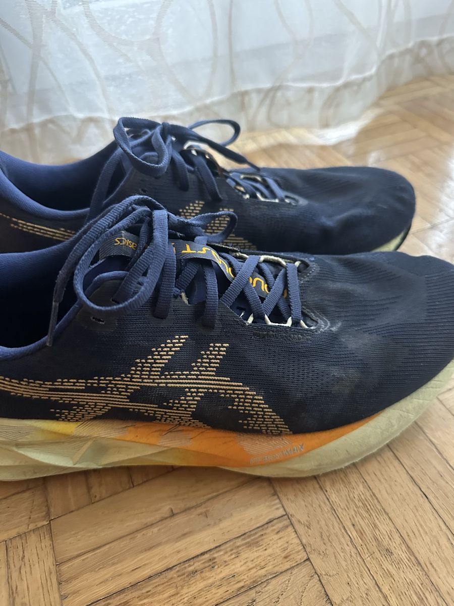 Asics Scarpe da uomo: Asics Novablast 5 – Usato da Zürich venduto da aur_jql8 1
