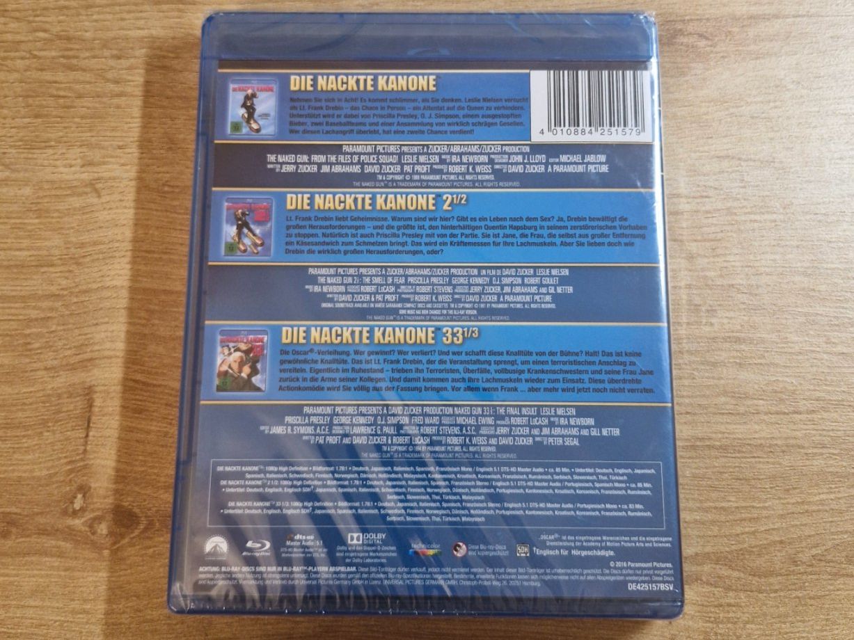 Tutti i DVDs: Die nackte Kanone 1-3 NEU OVP Bluray – Nuovo e nell'imballaggio originale da Pfungen venduto da Whitie 1