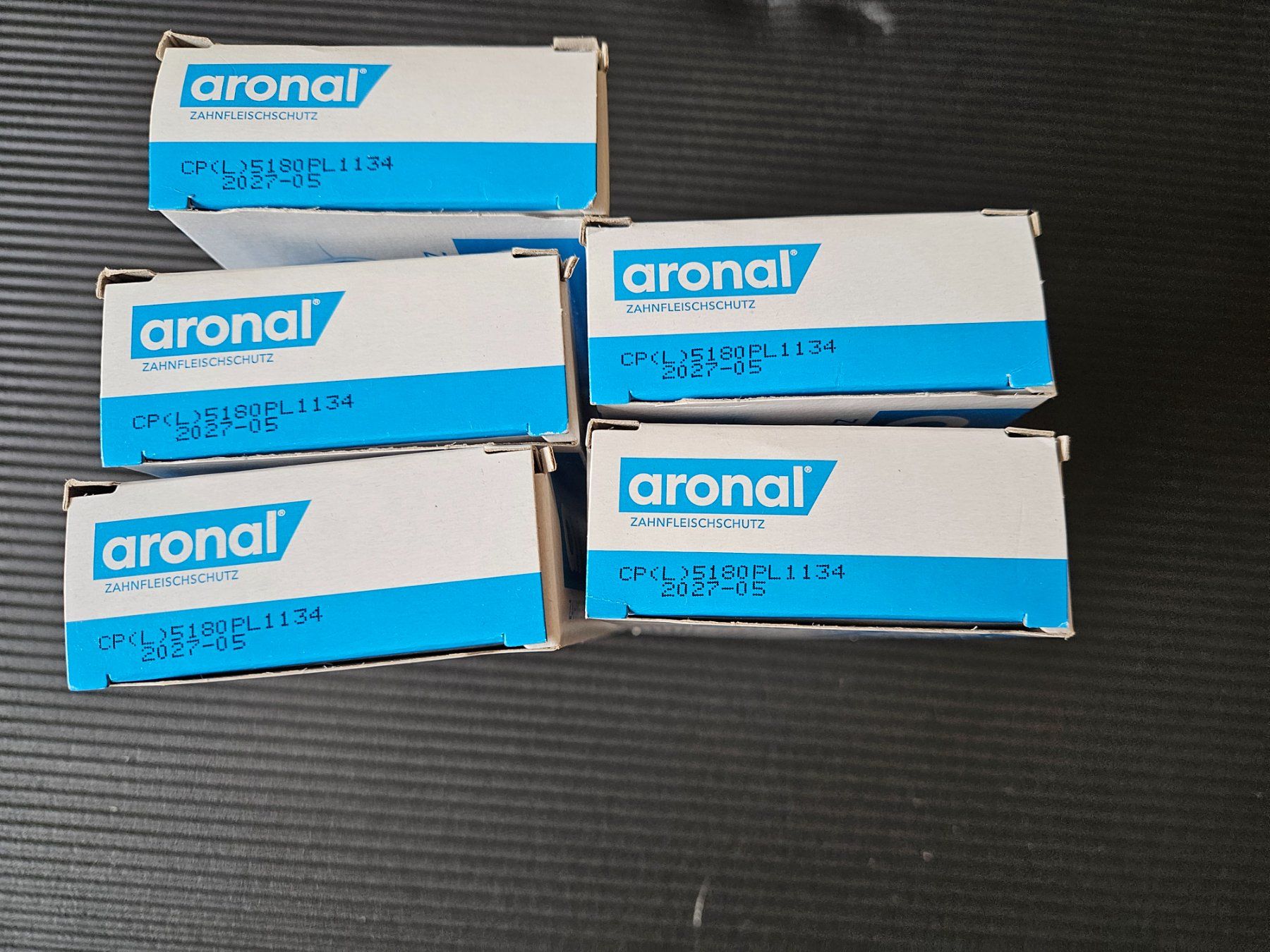 Sonstige Körperpflege: 10 Tuben Aronal  neu – Gebraucht aus Luzern von SosoNana 2