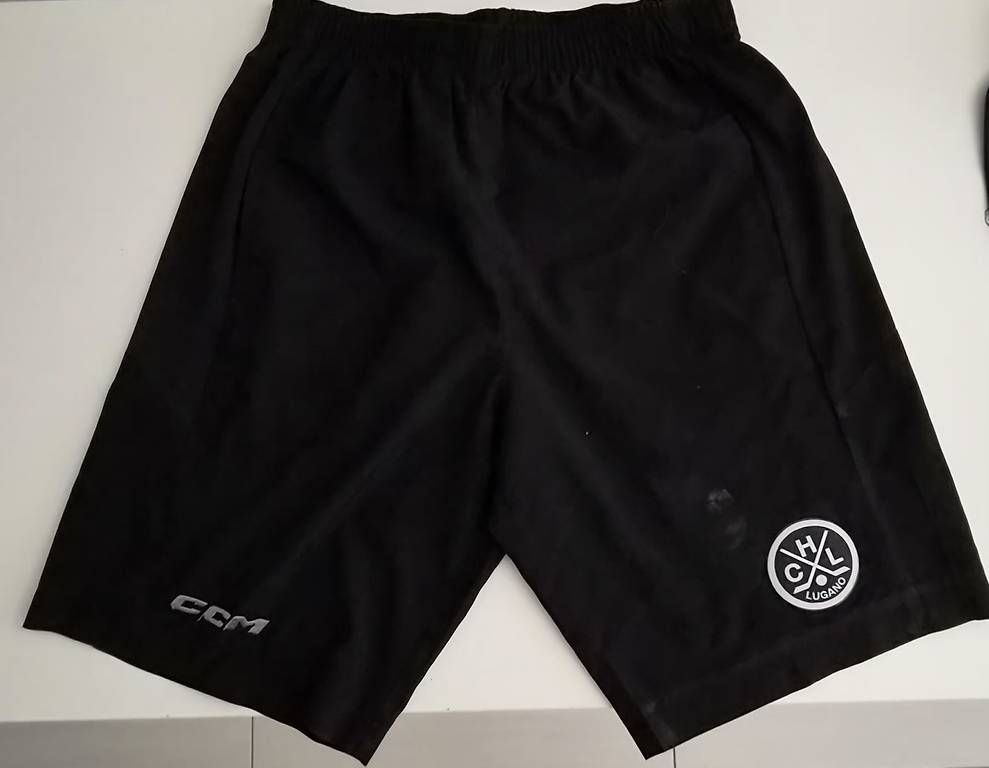 Pantalons: Materiale hockey  – D'occasion à Camorino par Fabiopu 4