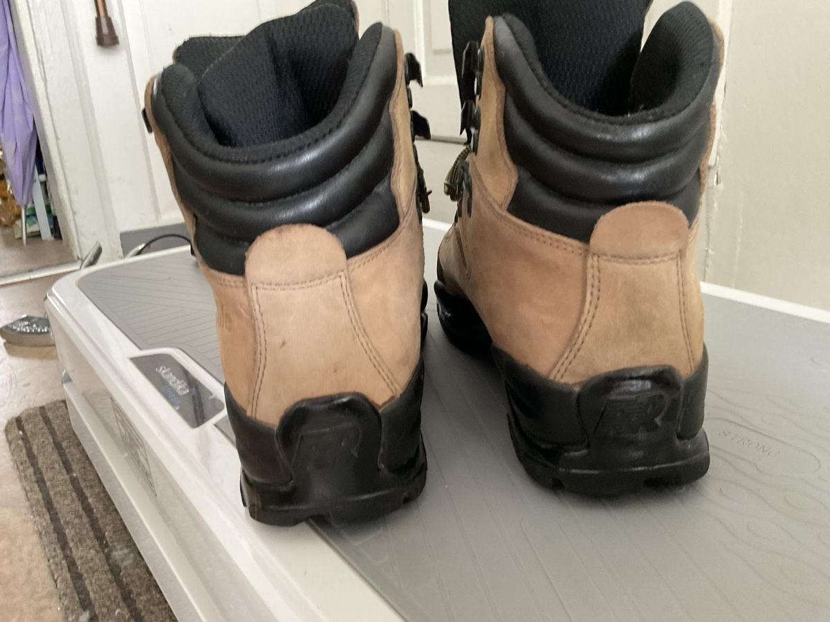 Raichle Scarpe da uomo: Wanderschuhe Raichle – Usato da Herisau venduto da eri_2tb5 2