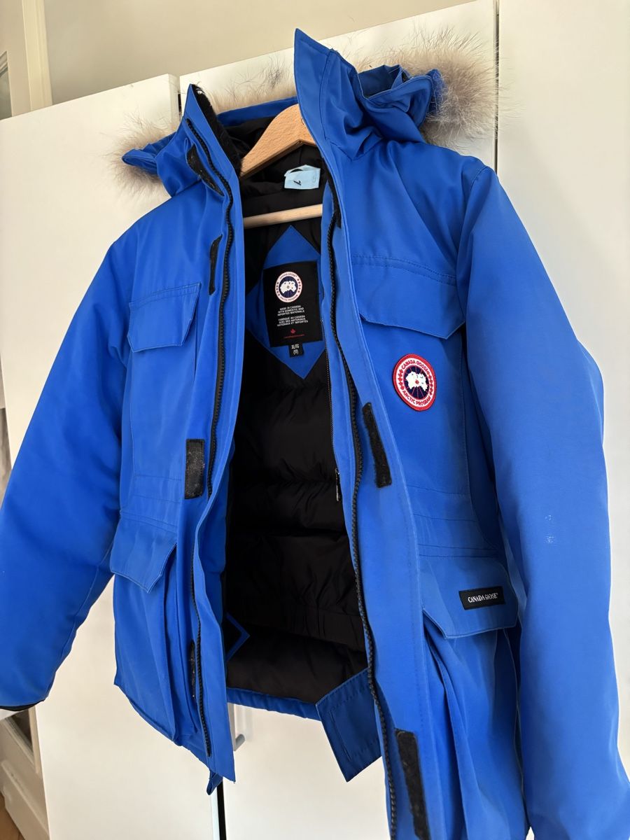 Canada Goose Vestes: Canada Goose Jacket – D'occasion à Genève par Nathanwatchch