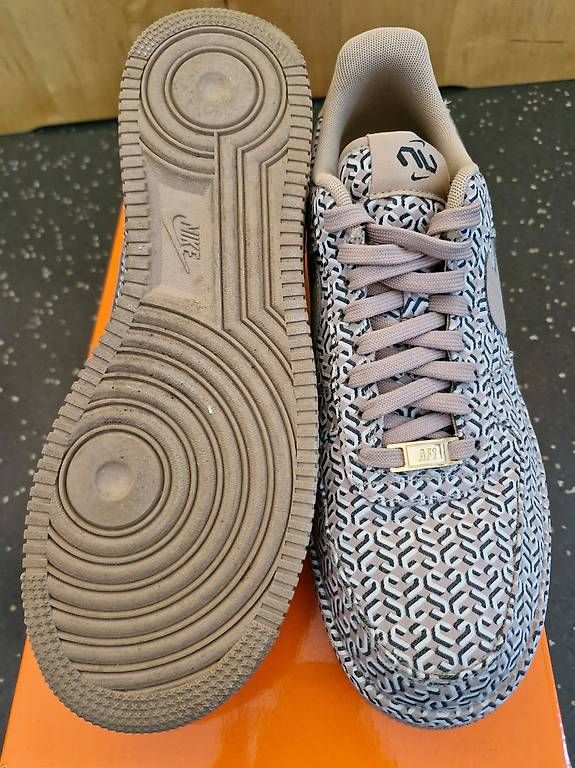 Scarpe da uomo: Nike air force one spezial Grösse 42.5 – Usato da Obergösgen venduto da NetNietNieuw 3