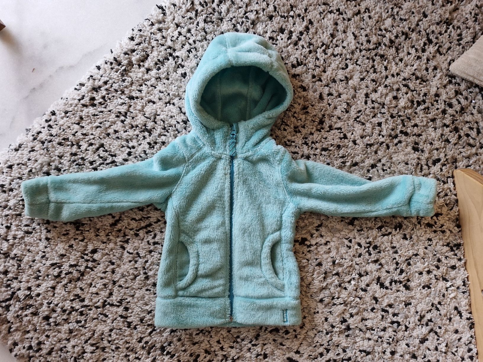Giacche & Cappotti: 2 Kinderjacken Softshell und Plüsch Gr. 92/98 – Usato da Basel venduto da Andrealin 2