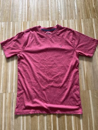 Tommy Hilfiger T-Shirt V-Neck Red 