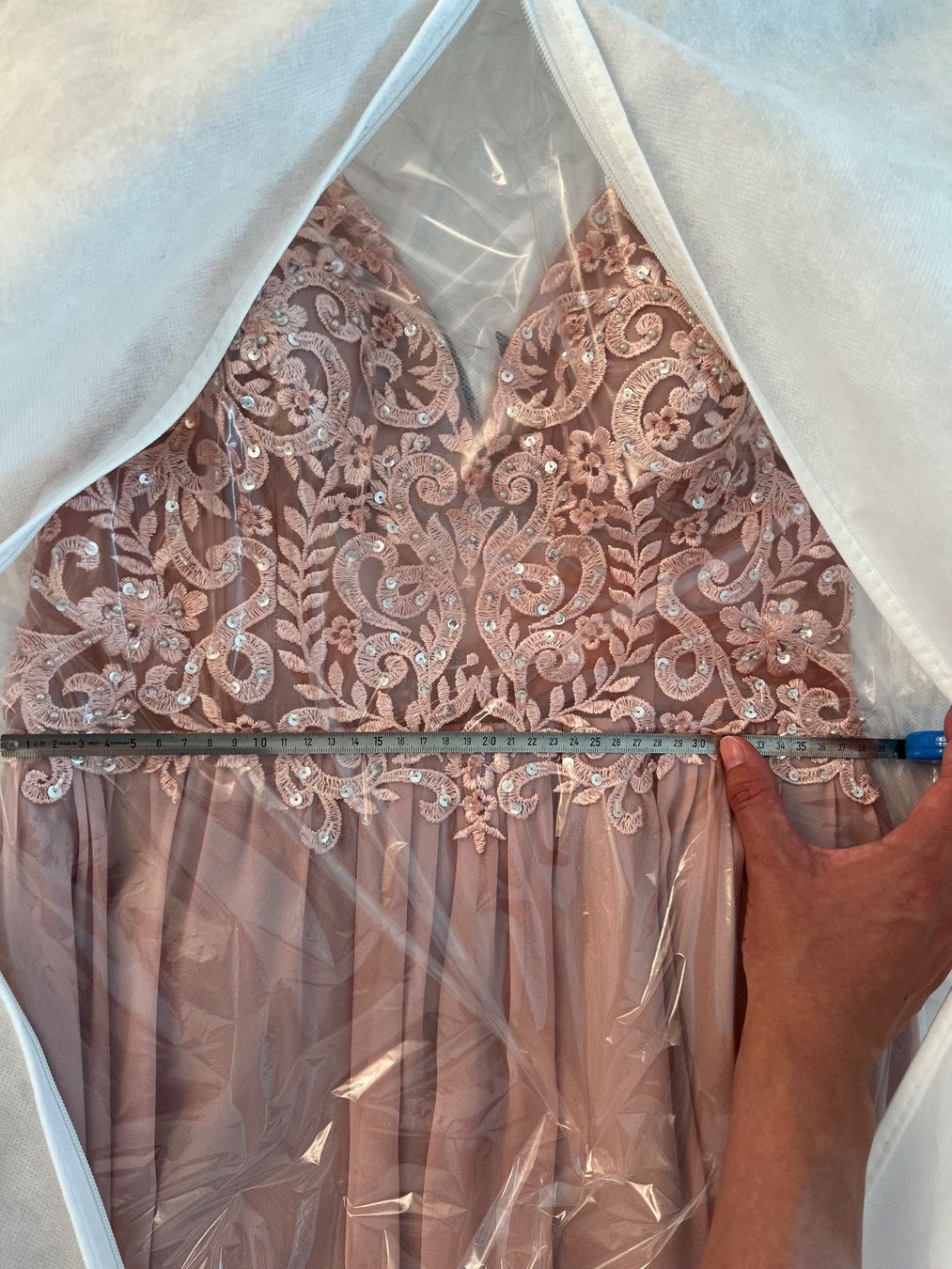 Vestiti: Abendkleid Laona – Nuovo (secondo la descrizione) da St.Gallen venduto da Shopaholic5 4