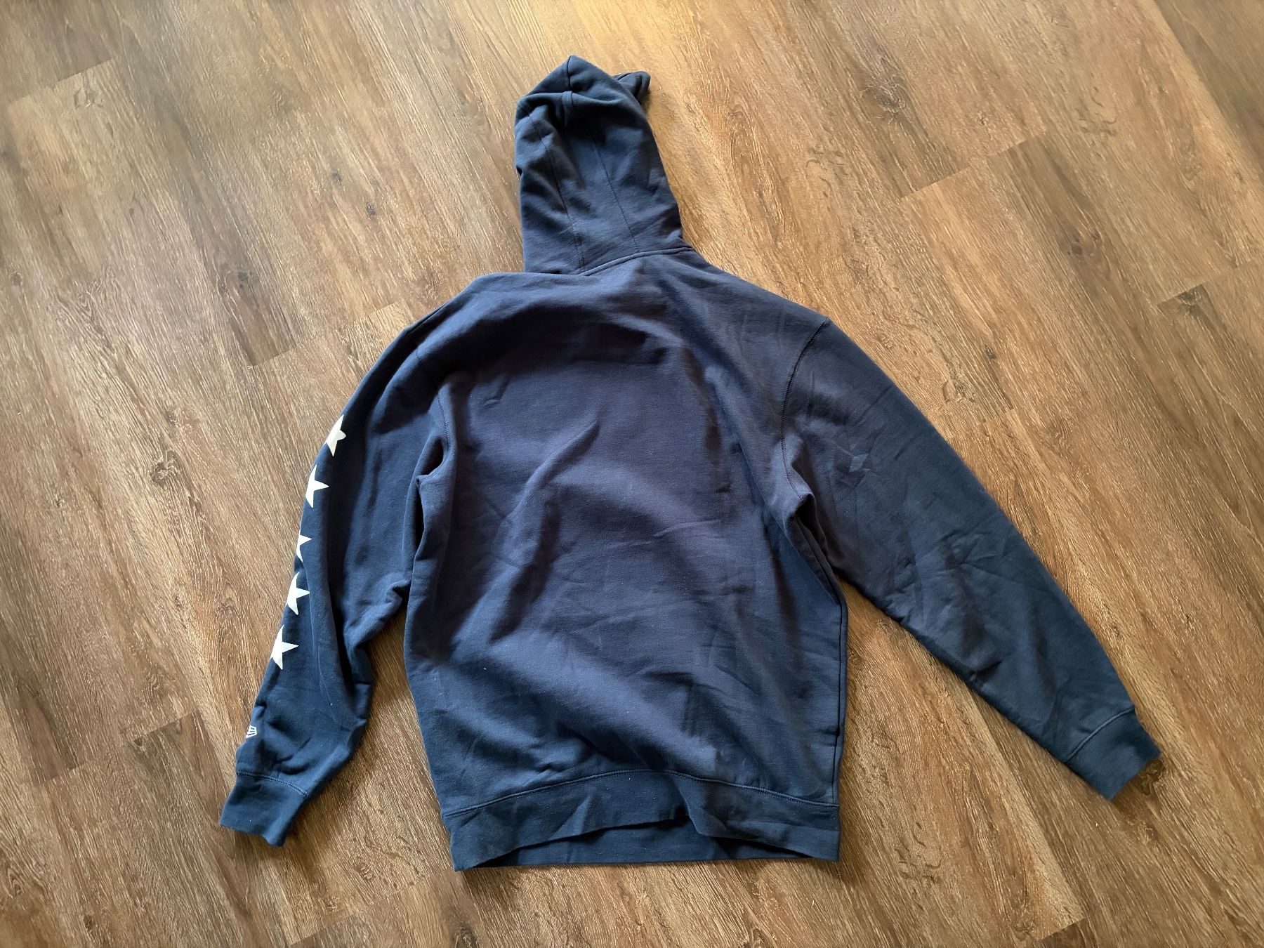 New Era Pullover & Sweatshirts: Brooklyn Nets NBA Hoodie Gr. XL – Gebraucht aus Muttenz von bargain_hunter 3