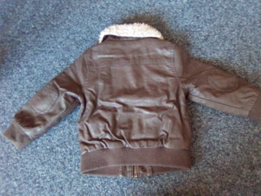 Vestes & Manteaux: Lederjacke Jacke Knabe / Junge Gr. 80 Frühling - Herbst – D'occasion à Gonten par juliainauen 1