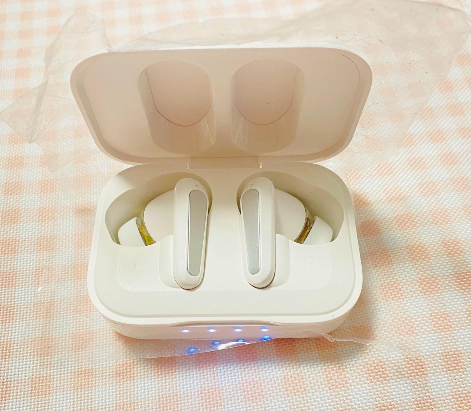 Cuffie: Kopfhörer Ear buds Bluetooth Neu & originalverpackt – Nuovo e nell'imballaggio originale da Gasel venduto da doctor_doak