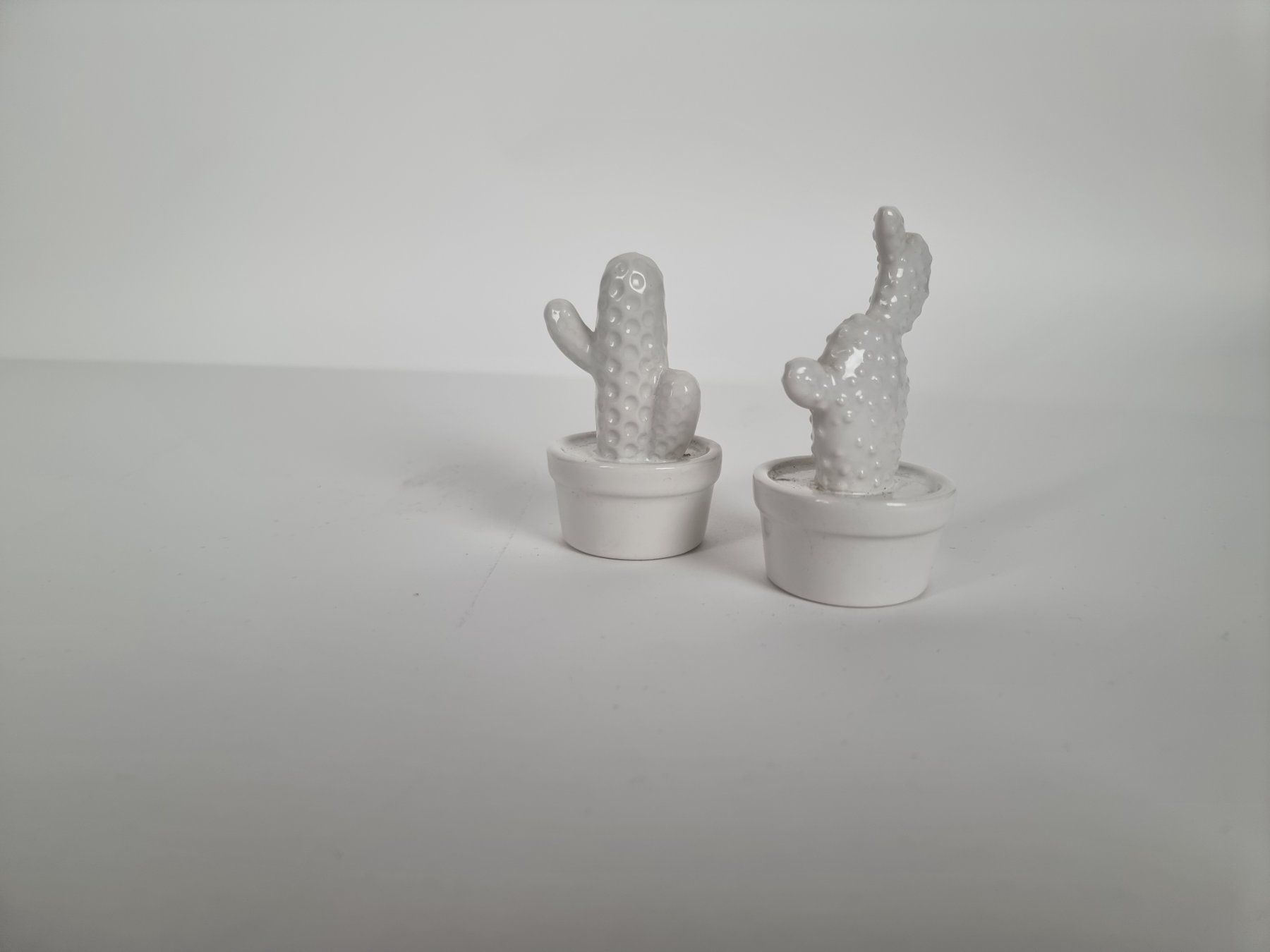 Statuette: Porzellan Kaktus – Usato da Urtenen-Schönbühl venduto da Restwert_Schoenbuehl 3