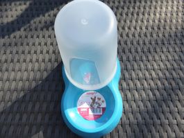 Wasser Dispenser klein türkis